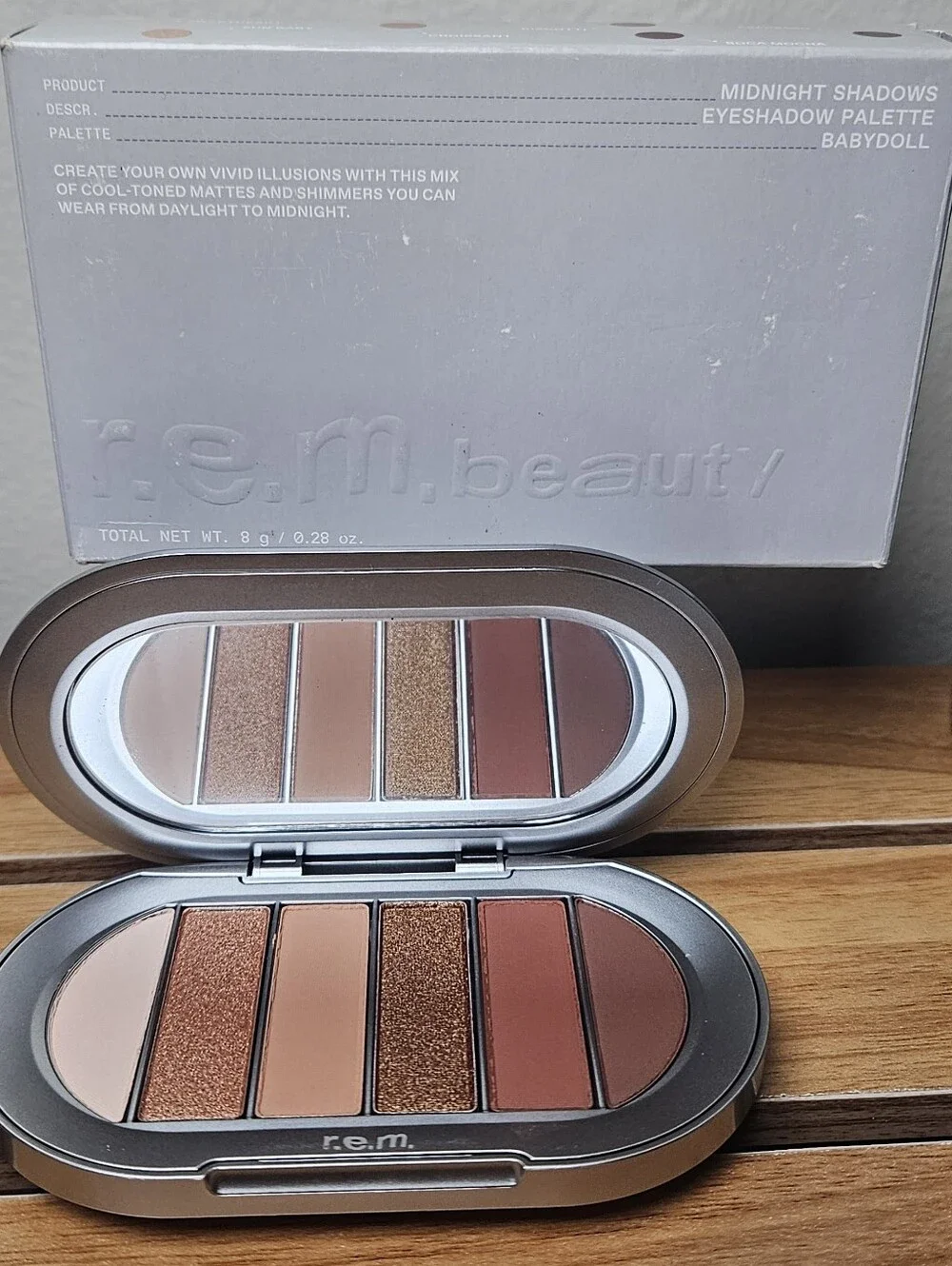 r.e.m.b beautt Midnight Shadows Palette 0.28oz